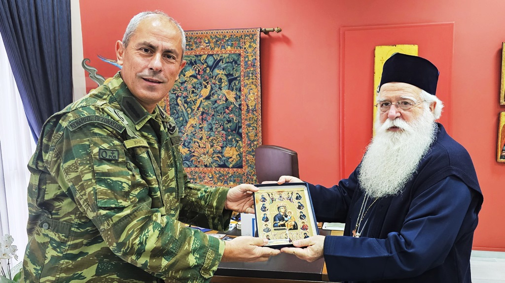 Επίσκεψη του νέου Διοικητή της 32ης Ταξιαρχίας Πεζοναυτών στον Μητροπολίτη Δημητριάδος