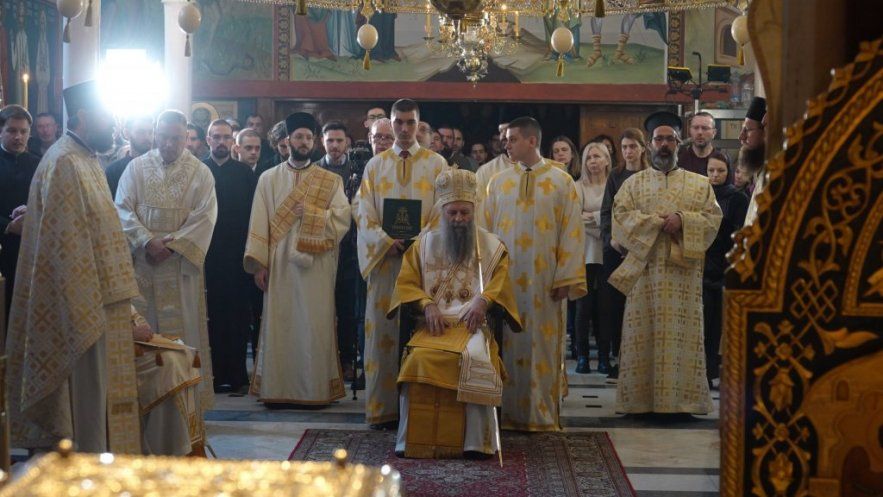 Патријарх Порфирије: Пред нама је позив Божји да на Његову испружену руку одговоримо својим покајањем