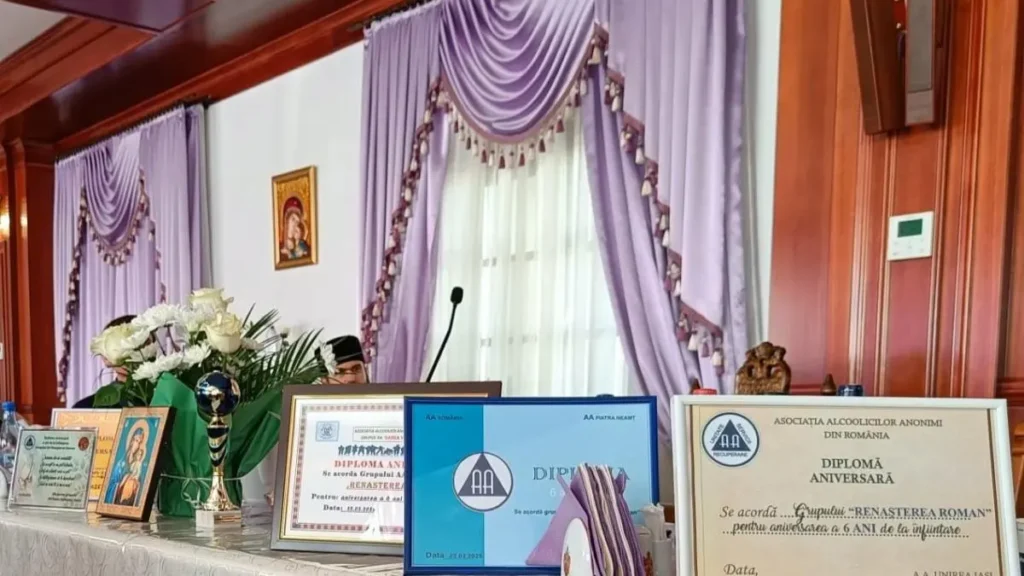 Grupurile de suport Alcoolicii Anonimi din regiunea Moldovei s-au întâlnit la Centrul Eparhial din Roman