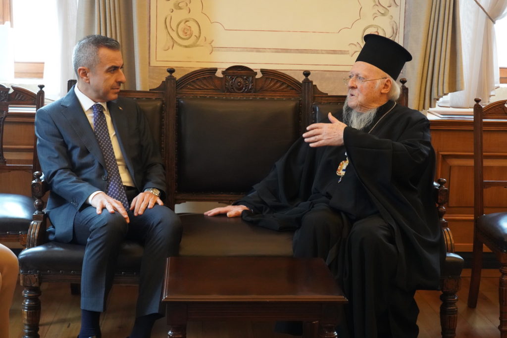 Ο Έπαρχος του Πέρα στο Φανάρι