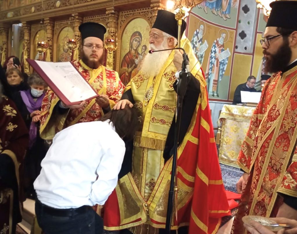 Ρασοφορία νέου Μοναχού στον Βόλο