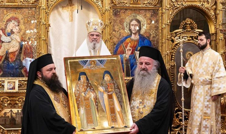 قرن لبطريركية الرومانية الأرثوذكسية (1925-2025)