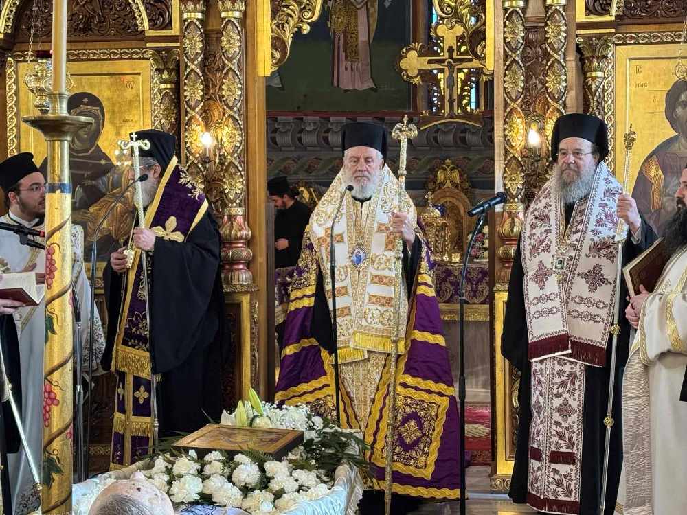 Ο Μητροπολίτης Σύρου συνελλυπήθη τον Μητροπολίτη Κιλκισίου Βαρθολομαίο