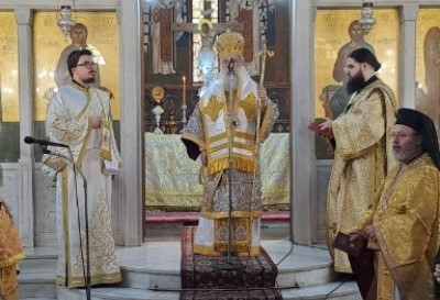 Αρχιερατική Θεία Λειτουργία και Ιερό Μνημόσυνο στον Ι. Ν. Αγίου Χαραλάμπους Ιλισίων