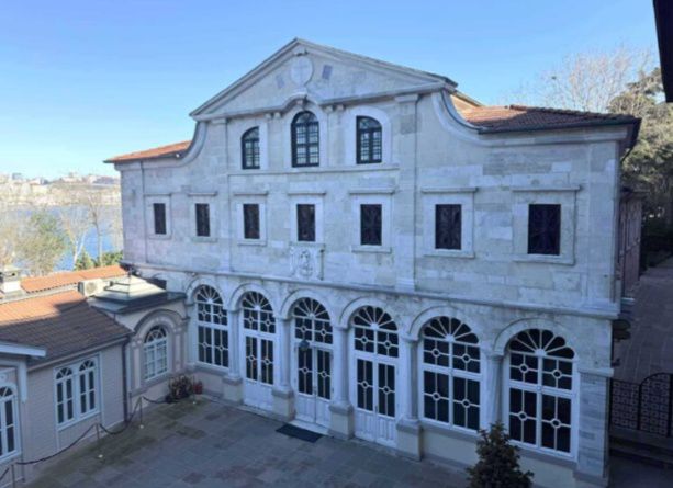 ‎موعد المديح الأول من الصوم