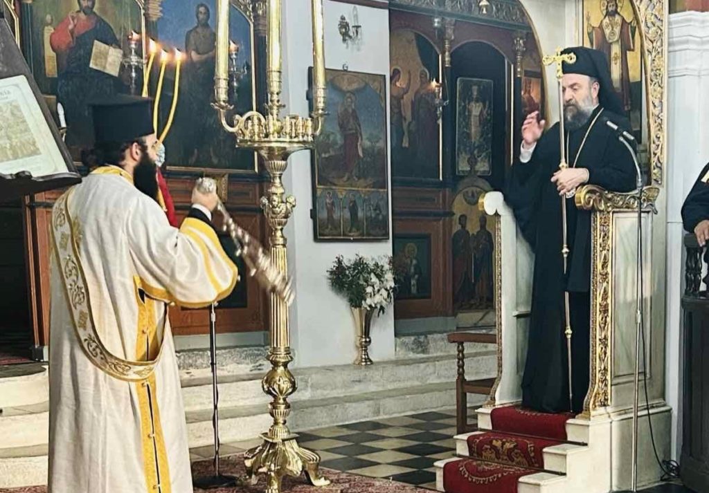 Θήρας Αμφιλόχιος: Να μείνουμε σταθεροί στην πίστη