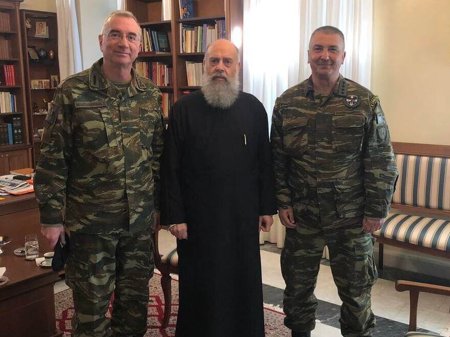 Εθιμοτυπική επίσκεψη στον Μητροπολίτη Θεσσαλιώτιδος και Φαναριοφερσάλων από τον Διοικητή της 1ης στρατιάς