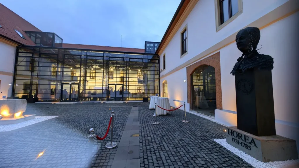 Un bust al eroului național Horea a fost inaugurat la Alba Iulia, la 240 de ani de la moartea sa