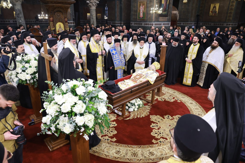 Thessaloniki bids farewell to the Late Former Metropolitan Anthimos