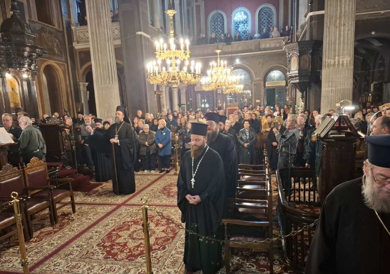 Ο Μητροπολίτης Θεσσαλονίκης Φιλόθεος στον Δεύτερο Κατανυκτικό Εσπερινό στη Μητρόπολη Χαλκίδος