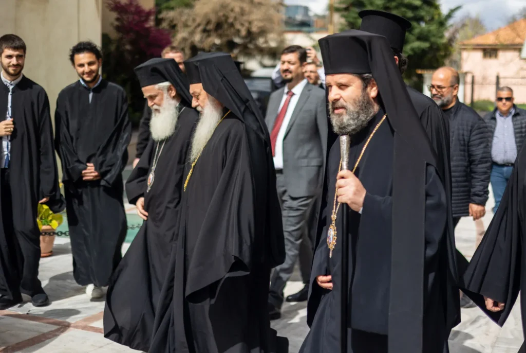 Noul Arhiepiscop al Albaniei va fi întronizat la finalul lunii