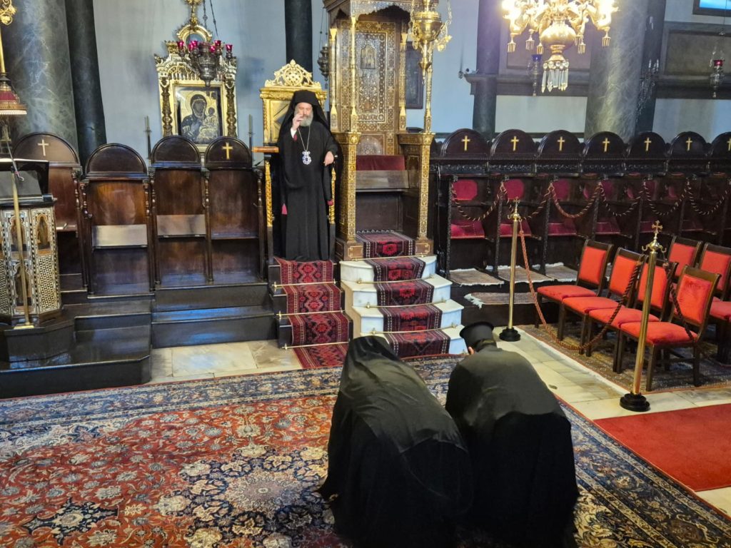 (Video) Archbishop Makarios of Australia officiates at Lenten Vespers at the Phanar