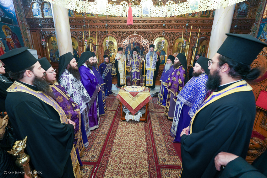 Μνημόσυνο εννέα ημερών του Καθηγουμένου της Μονής Δοβρά