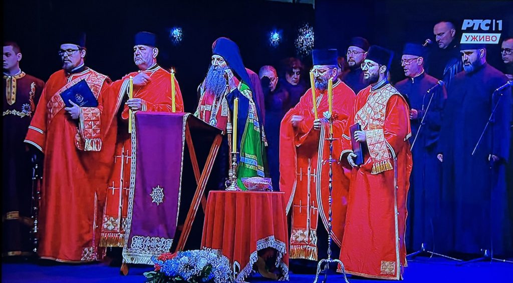 Патријарх Порфирије: Нека мир и љубав у нама и међу нама буду наш непоколебиви животни програм и циљ