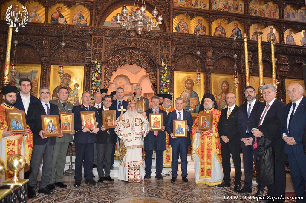 Νεαπόλεως Βαρνάβας: “Να αναστηλώσουμε την εικόνα του Θεού μέσα μας. Σε ένα κόσμο που μυρίζει θάνατο”