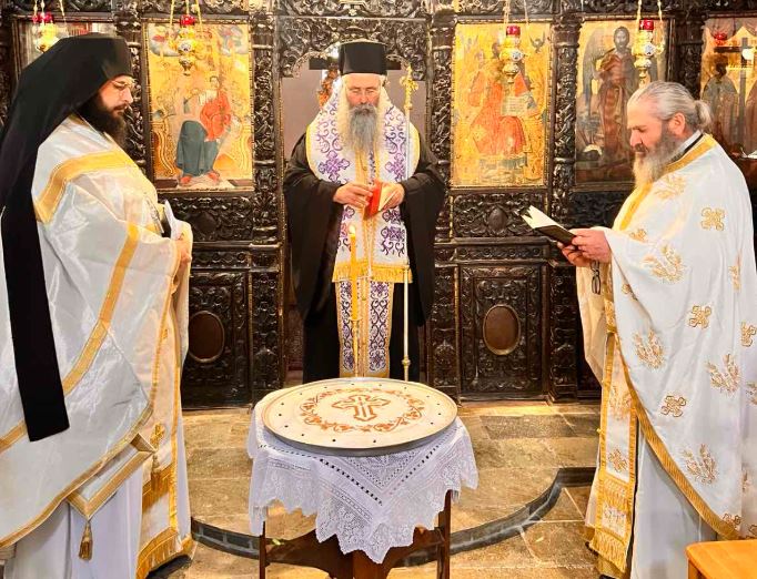 Η Ιερά Μητρόπολη Κίτρους συμμετείχε στο πένθος για την τραγωδία των Τεμπών