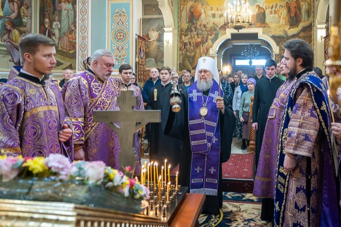 На 40-й дней кончины архиепископа Кокшетауского Серапиона в Алма-Ате молитвенно помянули приснопамятного иерарха