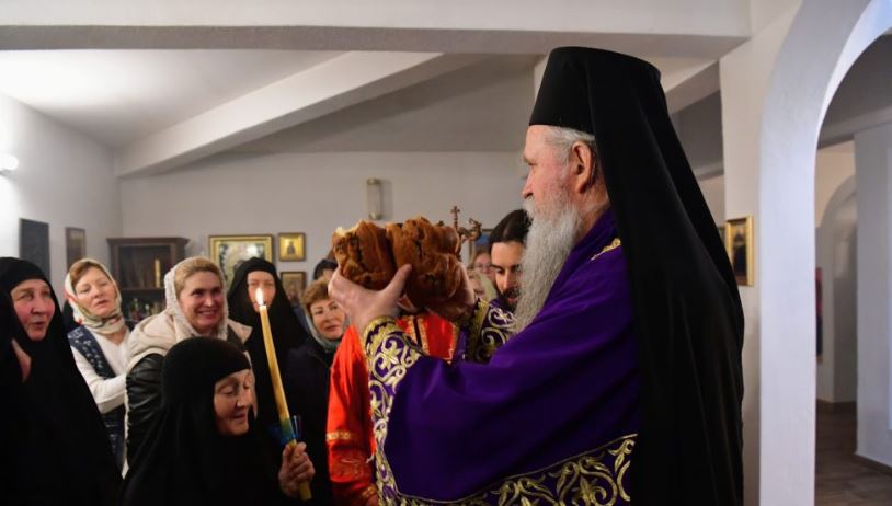 Монашење у Манастиру Светог Сергија Радоњешког у Микулићима