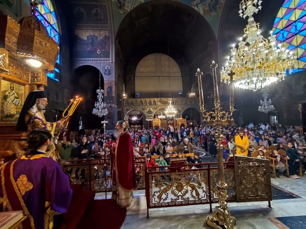 Θεσσαλιώτιδος Τιμόθεος προς μαθητές: Να μάθετε να αλλάζετε τον εαυτό σας και να δημιουργείτε σχέσεις αγάπης