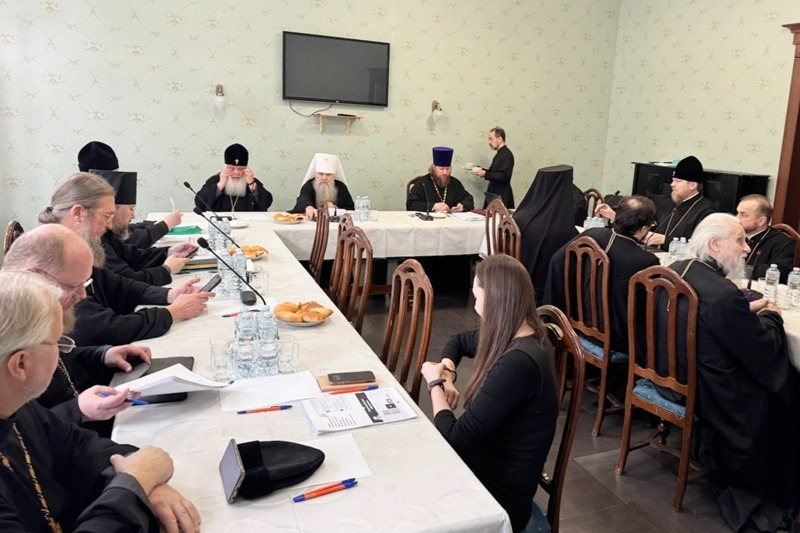 Митрополит Санкт-Петербургский Варсонофий провел заседание комиссии Межсоборного присутствия по церковному управлению