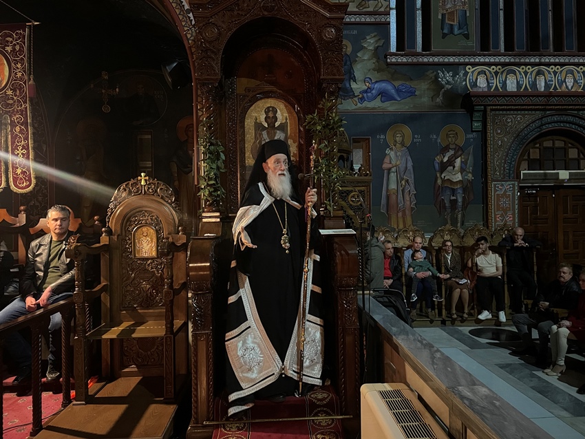 Κορίνθου Διονύσιος: Να παρακαλέσουμε τον Χριστό να μας χαρίσει το πλούσιο έλεός Του