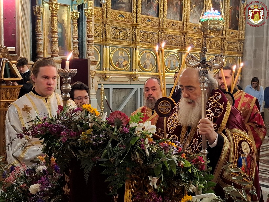 The service of the Akathist Hymn at the Patriarchate