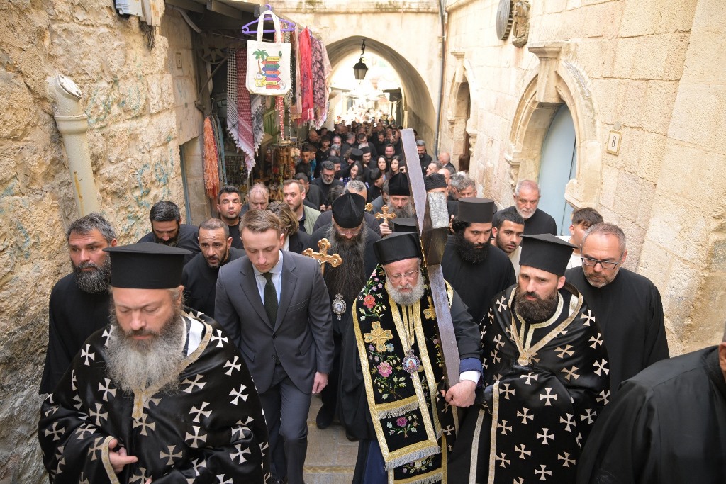 Ιεροσόλυμα: Λιτανεία στην Οδό του Μαρτυρίου προς τον Φρικτό Γολγοθά
