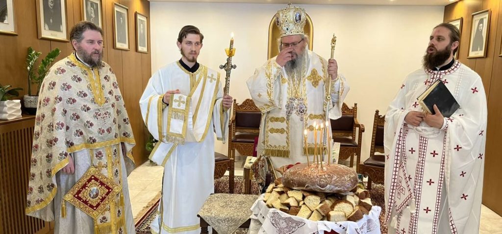 Η Πανήγυρη των Αγίων Ραφαήλ, Νικολάου και Ειρήνης στο Επισκοπείο Λαρίσης