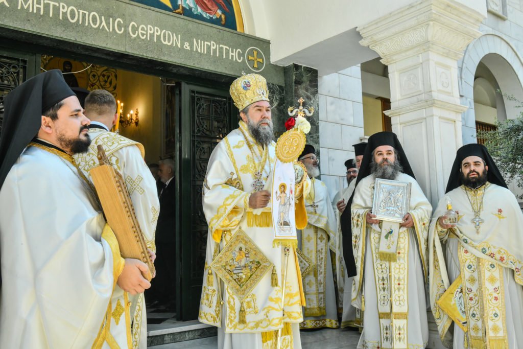 Σερρών Θεολόγος: «Ανέστη Χριστός και ζωή πολιτεύεται!»