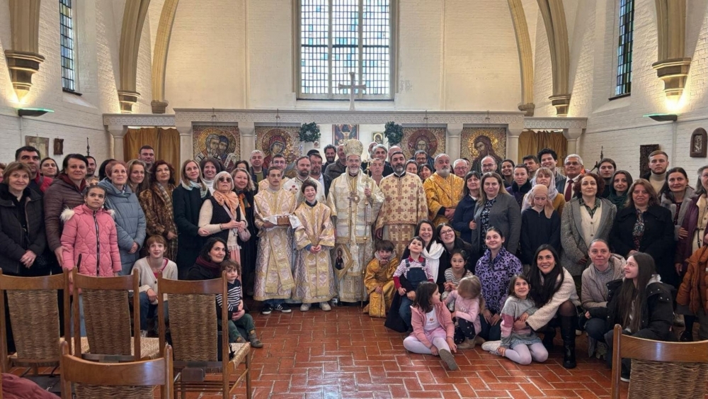 Предвъзкресна радост в хамбурската енория “Св. Св. Кирил и Методий” – Архиерейско посещение на митрополит Антоний