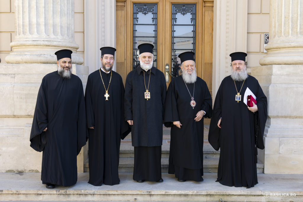 Greek pilgrims visit Romanian Orthodox sites in Bucharest to strengthen ties between sister Churches