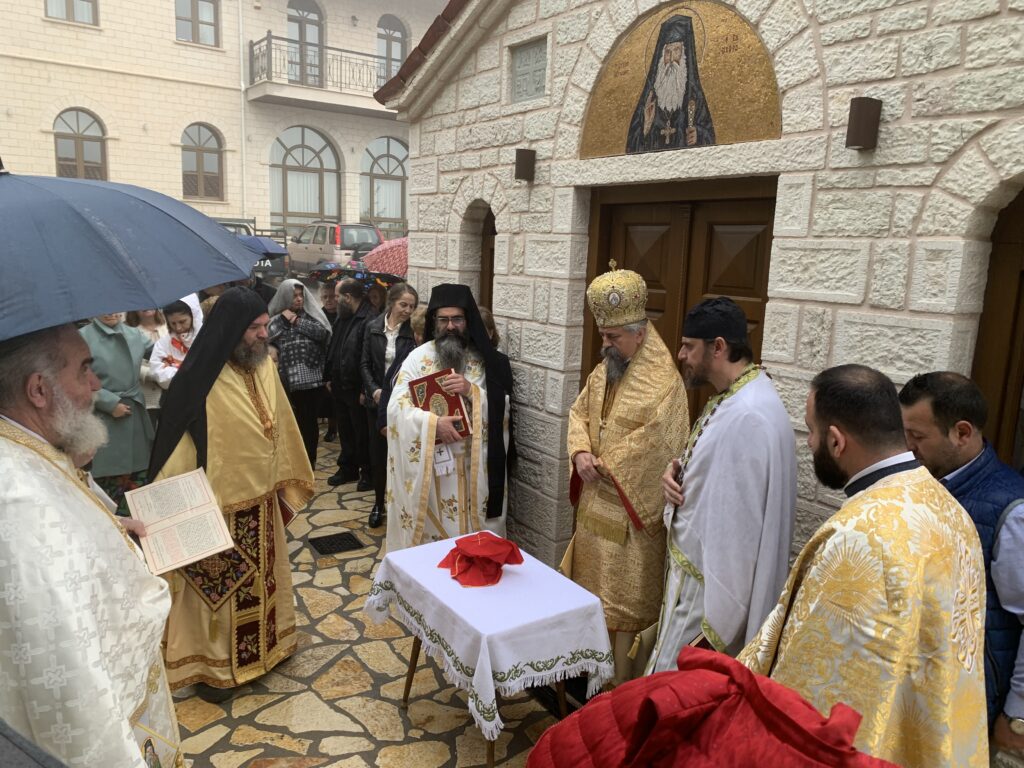Τα εγκαίνια παρεκκλησίου του Οσίου Ιακώβου του Τσαλίκη τέλεσε ο Μητροπολίτης Καρπενησίου