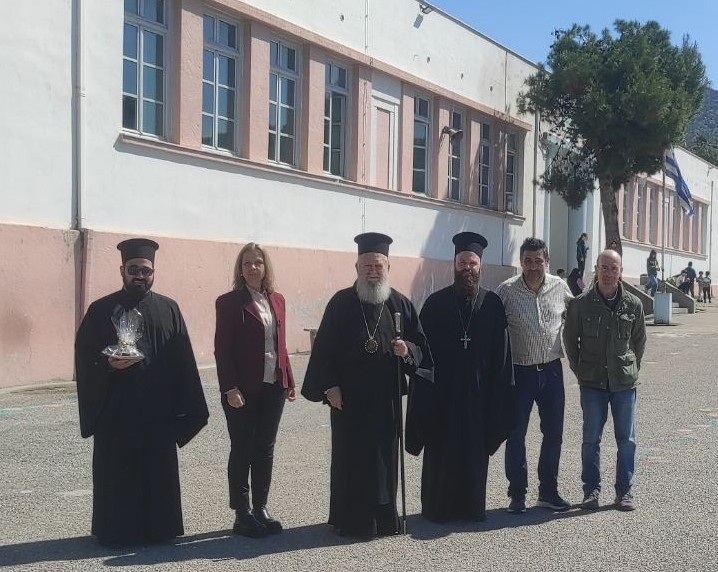 Προπασχάλιες επισκέψεις Μητροπολίτη Χαλκίδος σε σχολεία