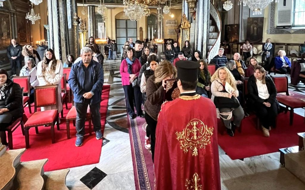 Students from Thessaloniki and Patras visit the Holy Metropolis of Derkoi