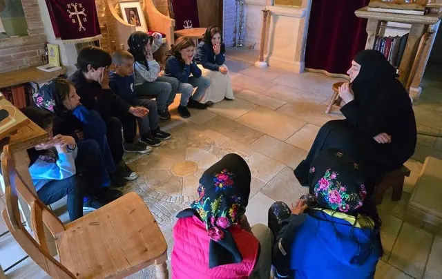 Romanian children from Belgium discover monastic life and prayer at “Little Hesychast” Camp in Switzerland