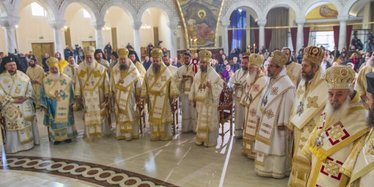 The first Divine Liturgy celebrated by newly enthroned Archbishop Ioannis of Albania