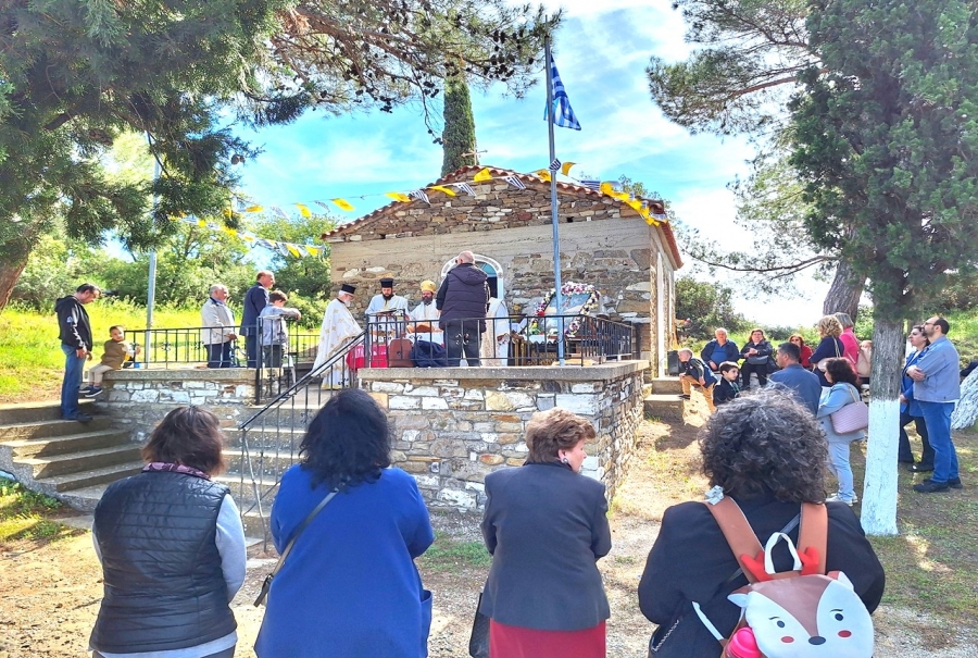 Η εορτή της Ζωοδόχου Πηγής στη Γρατινή