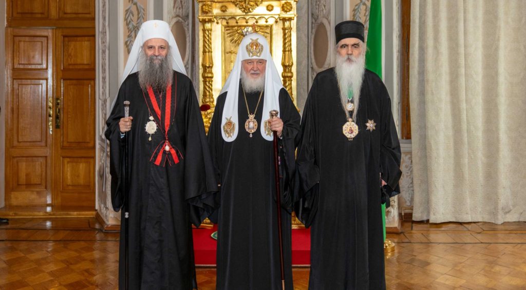 Патријарху Порфирију уручен орден Светог равноапостолног кнеза Владимира