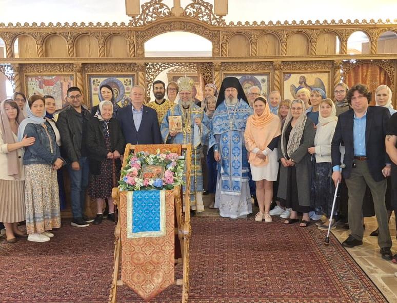 Богослужение в престольный праздник русской общины в Бейруте совершил митрополит Гор Ливанских Силуан