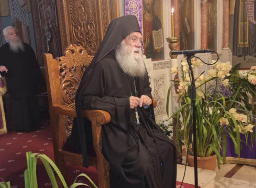 Ο Γέροντας Νεκτάριος στον Ε΄ Κατανυκτικό Εσπερινό στην Πεύκη