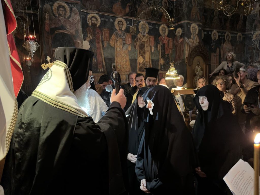 Νέα Μοναχή στην Ιερά Μονή Ζαλόγγου