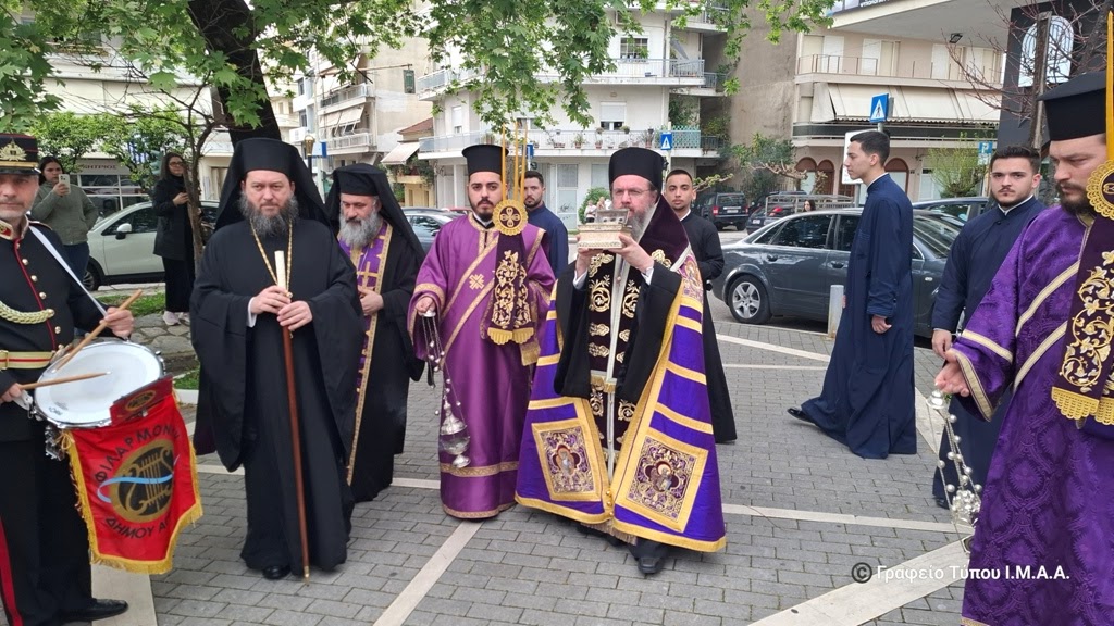 Υποδοχή των «Αχράντων Παθών» στο Αγρίνιο