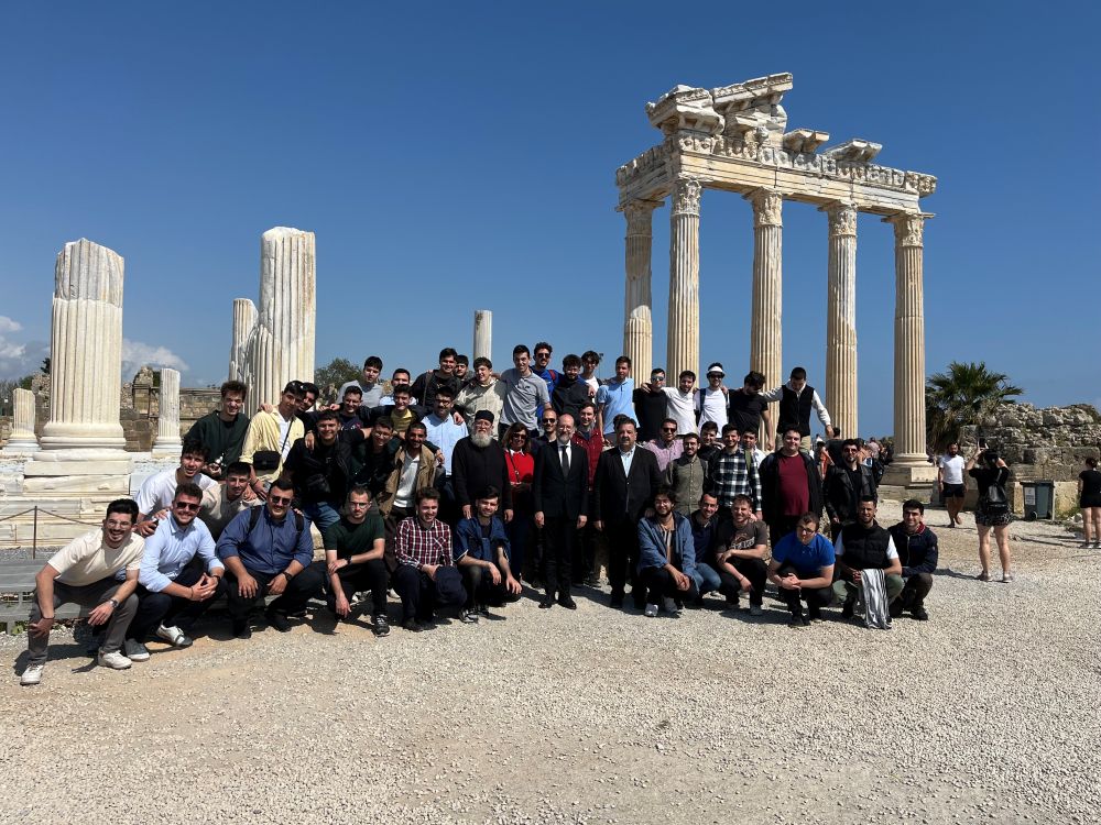 Visit of the Students of the Christian Student Action of Thessaloniki to the Metropolis of Pisidia