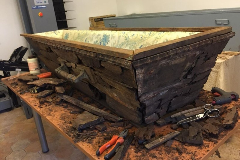 Восстановление гроба святителя