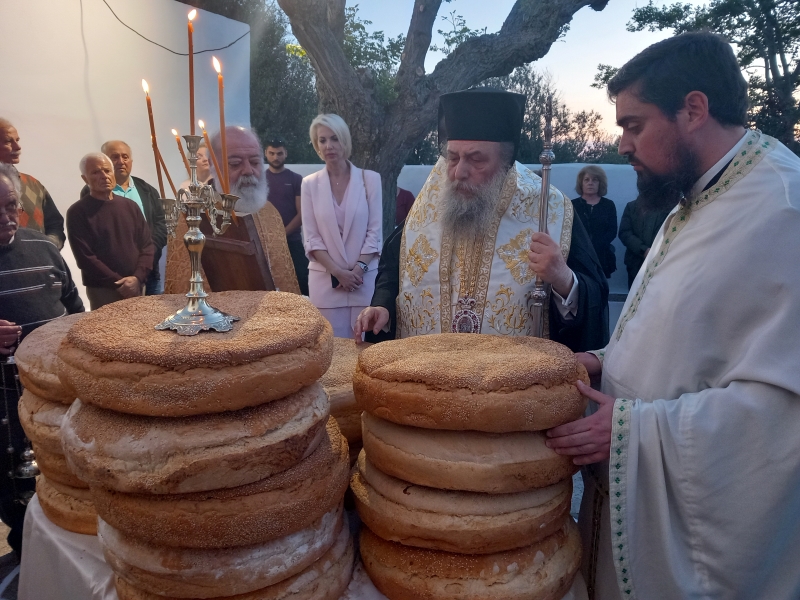 Η εορτή της Αγίας Ειρήνης και του Οσίου Εφραίμ στη Νάξο