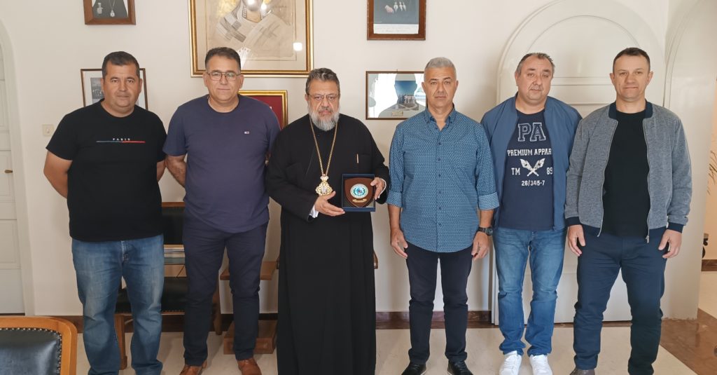 Στον Μητροπολίτη Χρυσόστομο η Ένωση Στρατιωτικών Μεσσηνίας