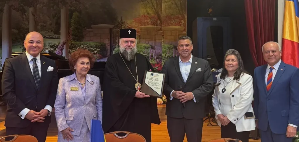 Mitropolitul celor două Americi și Ambasadorul României în SUA au participat la aniversarea Parohiei Las Vegas