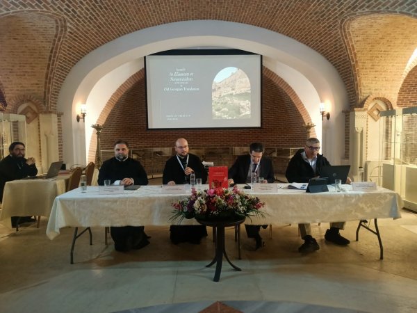 მღვდელ ცოტნე ჩხეიძის მოხსენება საერთაშორისო სიმპოზიუმზე