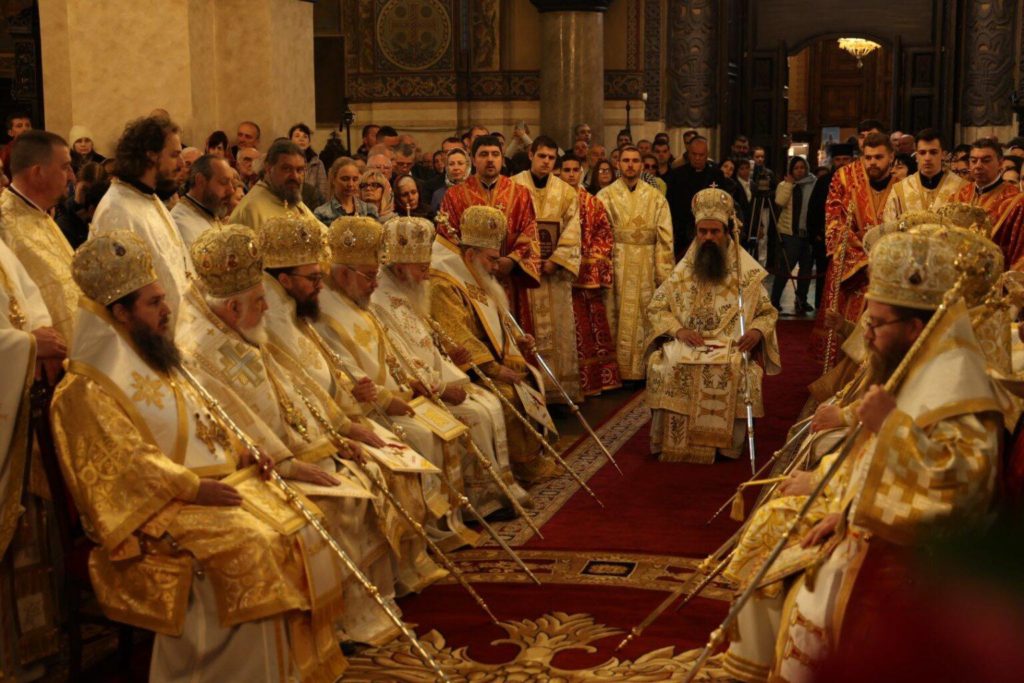 قداس إلهي بطريركي في فارنا يُحيي ذكرى مرور 1160 عامًا على معمودية الشعب البلغاري.