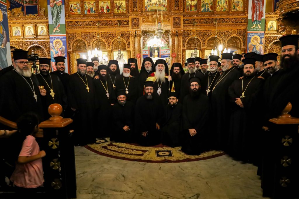 ‎غروبُ القدّيسِ خريستوفوروس والنّبي إشَعيا